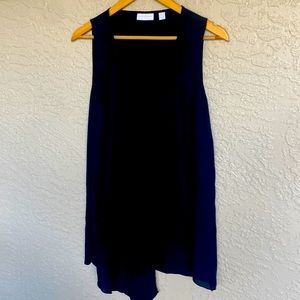 NY and Co Loose Sleeveless VNeck